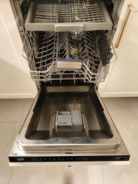 Zmywarka Beko ( uszkodzona)