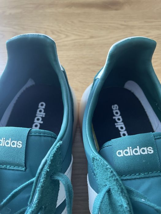 Кросівки adidas Barreda Decode