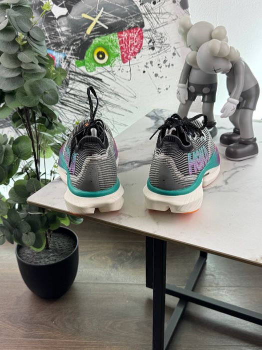 Кросівки Hoka Cielo X 1 44.5 розмір Е15597
