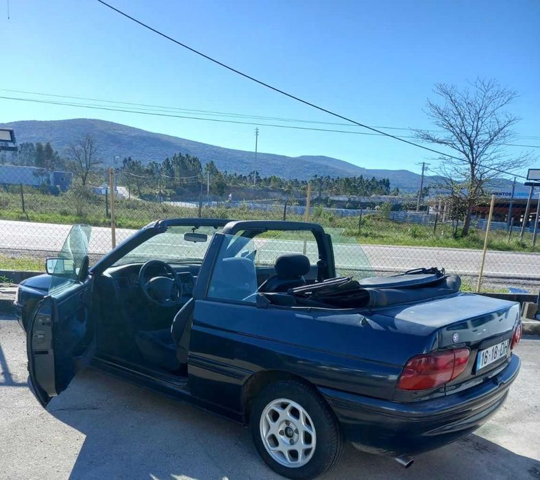Ford Escort Cabrio