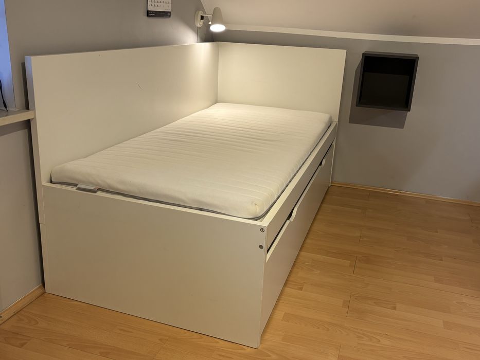IKEA Łóżko podwójne z łóżkiem wysuwanym i materacami