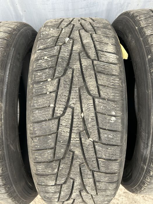 205/50 р17 kumho зима
