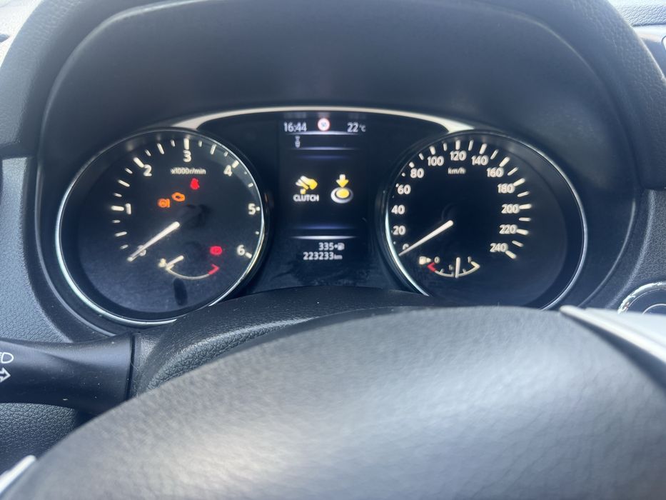 Nissan X-trail 7 osobowy  4x4