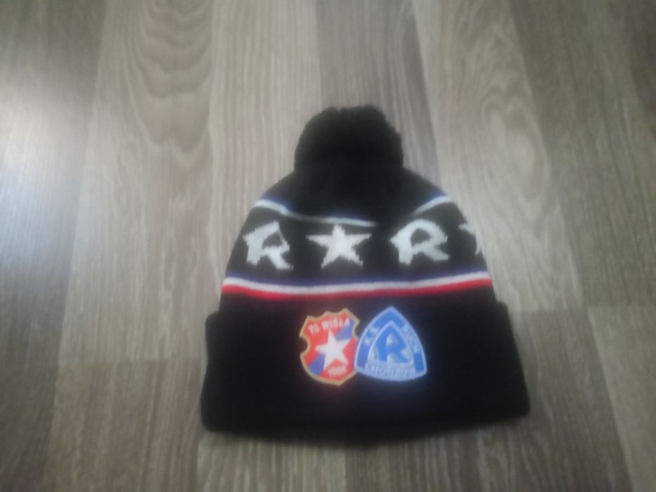 Czapka Wisły Kraków i Ruchu Chorzów