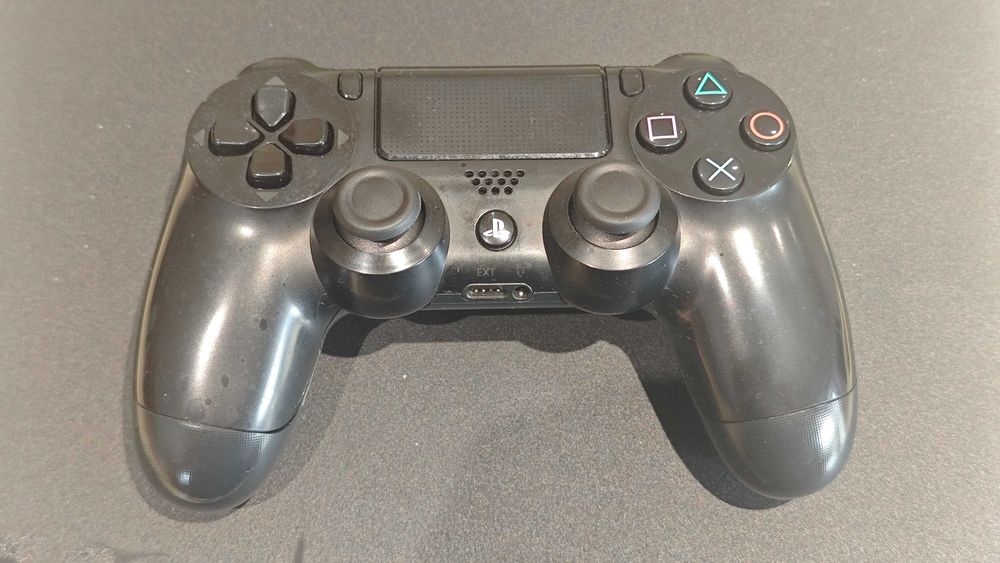 Playstation 4 Slim Avariada + Comando