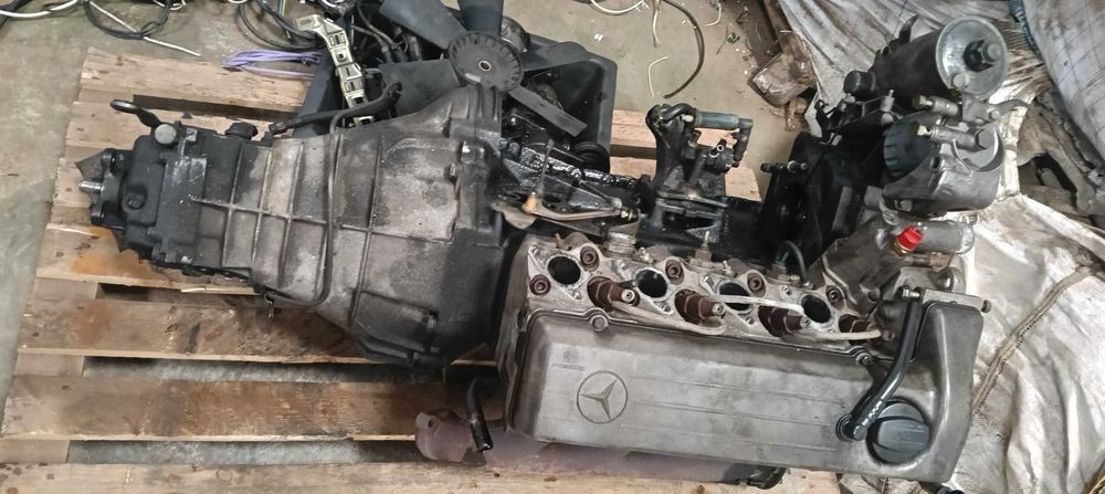 Motor de mercedes 190 para peças