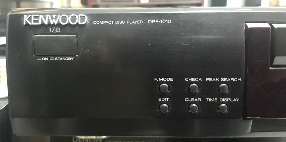 Kenwood DPF - 1010 Leitor CDs