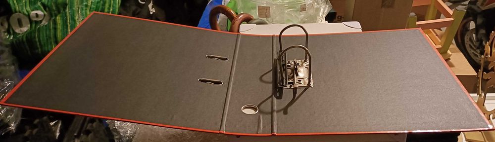 Dossier A4 usado e em muito bom estado