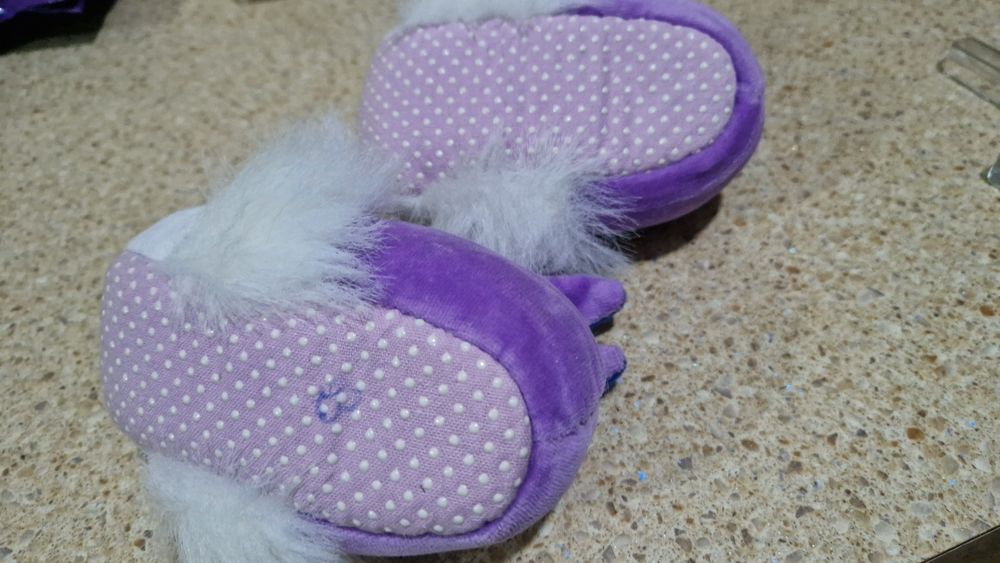 Дитячі капці, шкарпетки домашні, тапочки для ребенка