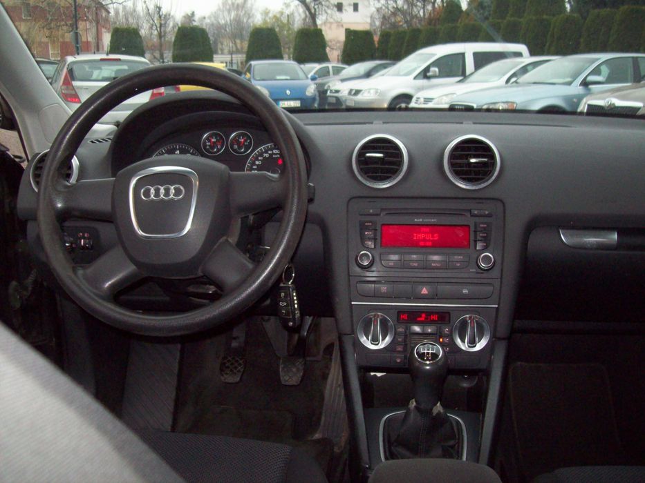 AUDI A3 1,6 MPI/5 drzwi/stan b.dobry/1 własciciel