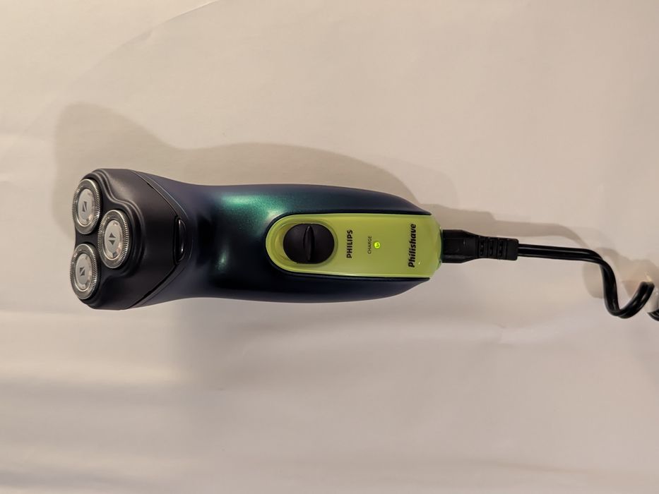 Maszynka do golenia twarzy Philips Philishave Micro+ 5812 (Stan Idealny)