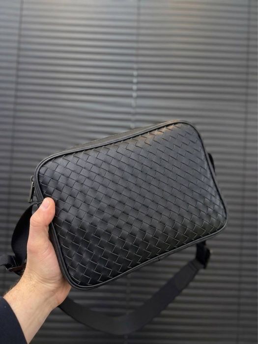 Чоловіча сумка кросбоді мужская сумка кроссбоди bottega veneta  купить