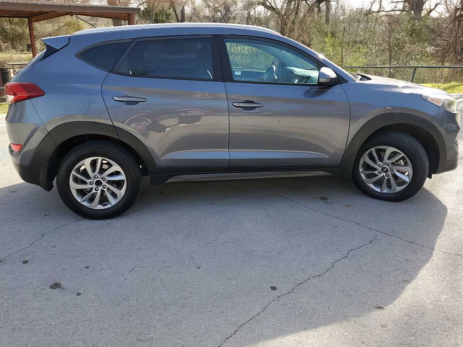Hyundai Tucson      2016