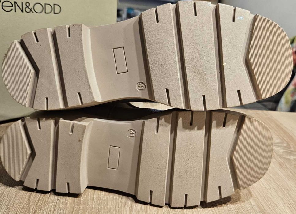 Even&Odd Botki damskie 41 beżowe