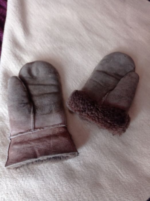 Зимние варежки теплые