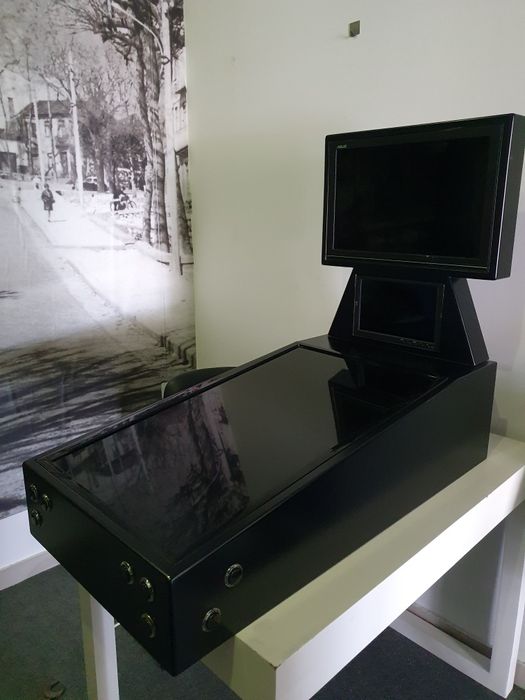 Bartop pinball flipers