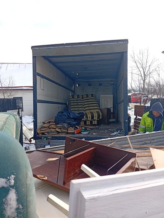 Transport przewóz utylizacja.opruznianie pomieszczen itp.