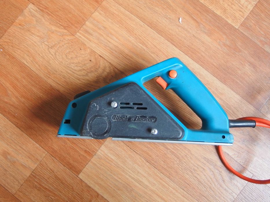 Strug elektryczny Black & Decker DN-710 black&decker heblarka