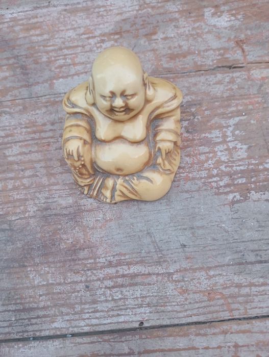 Vendo este buda muito bonito bom estado