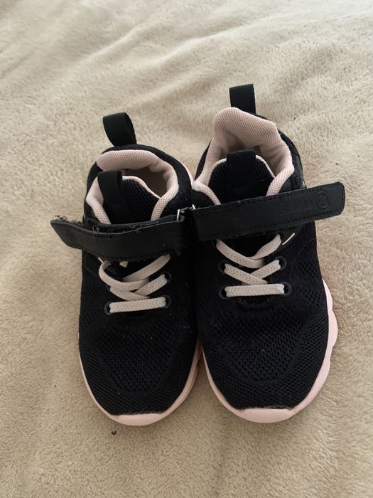 Кросівки 28 розмір