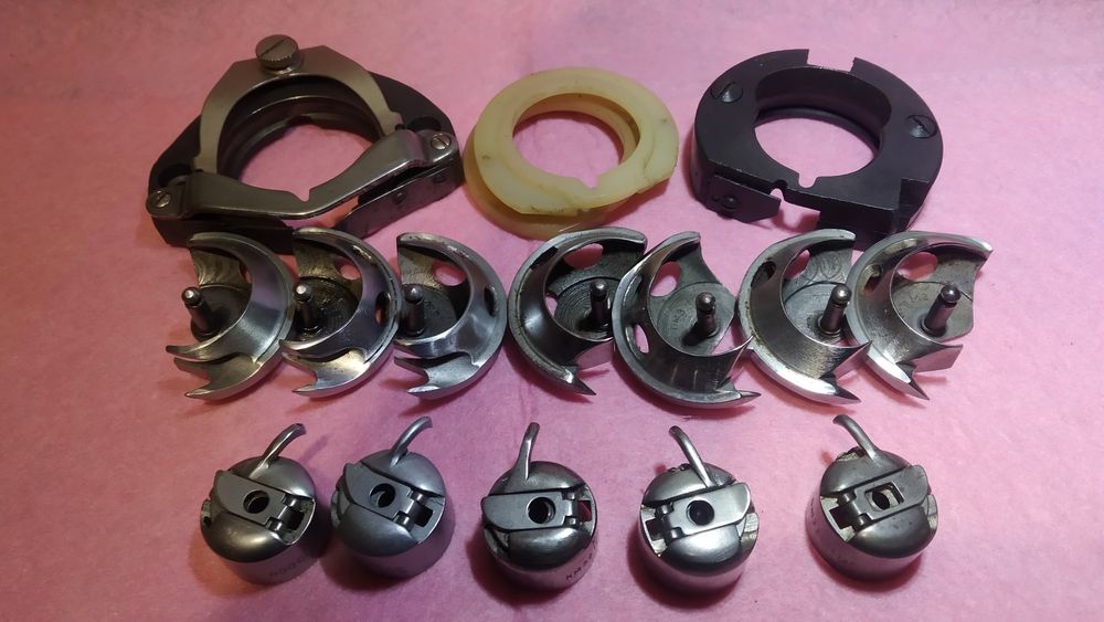 Запчастини для швейних машин і оверлоків.