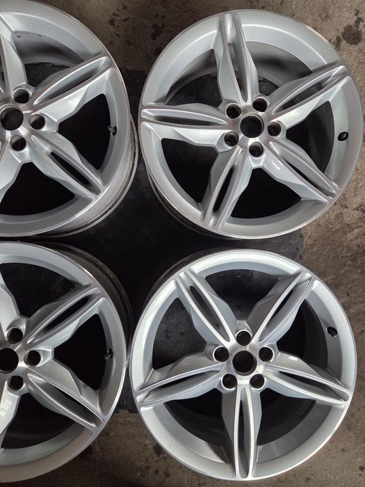 Felgi Aluminiowe 5x108 8Jx19 ET 52,5 Ford Mondeo S-Max Kuga Edge