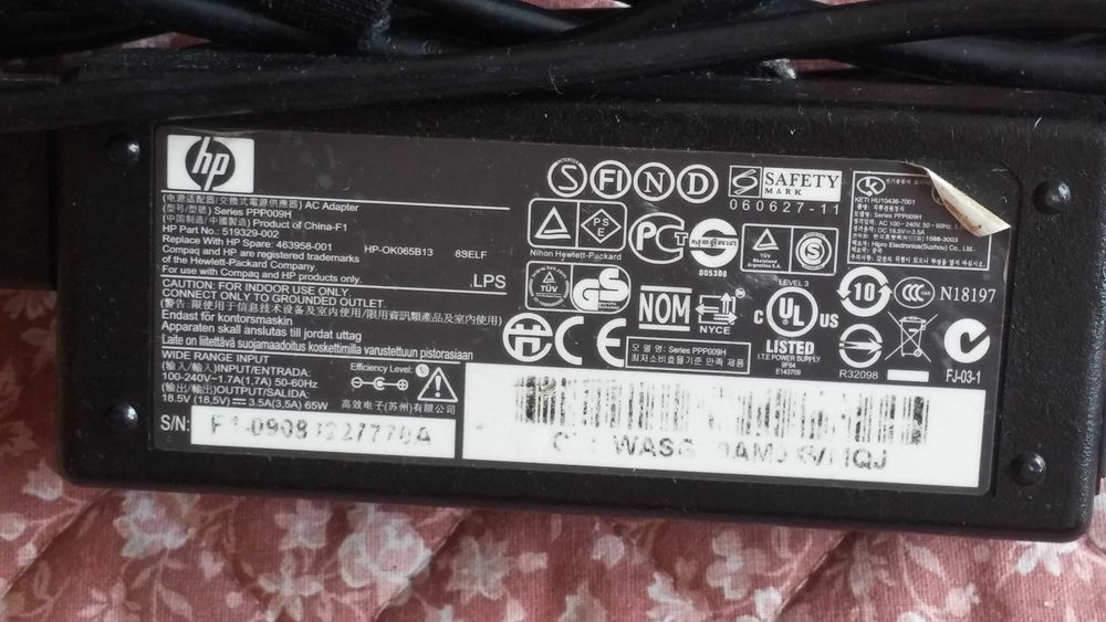 Laptop Compaq Presaro CQ 50 - Windows  7 - z Kanady  !