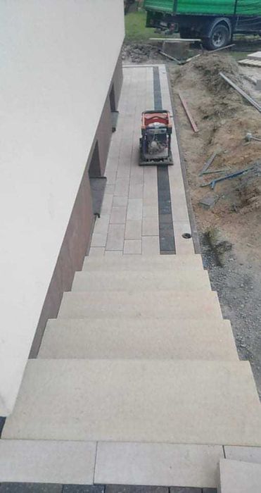 Brukarstwo, układanie kostki