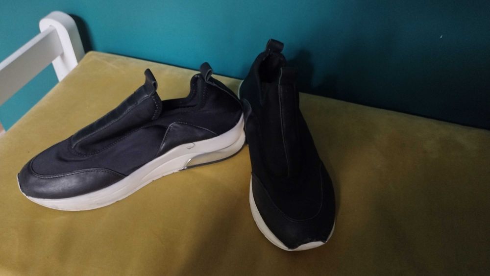 buty sportowe firmy Kazar