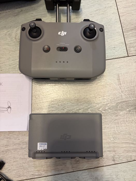 Dron DJI Mini 4K Fly More Combo