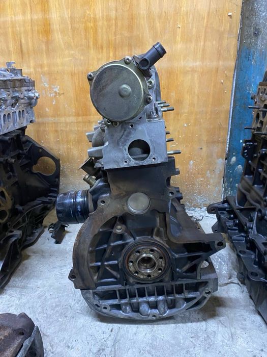 Двигун 1.9 Renault Trafic Vivaro Primastar мотор Трафік Віваро Прімаст