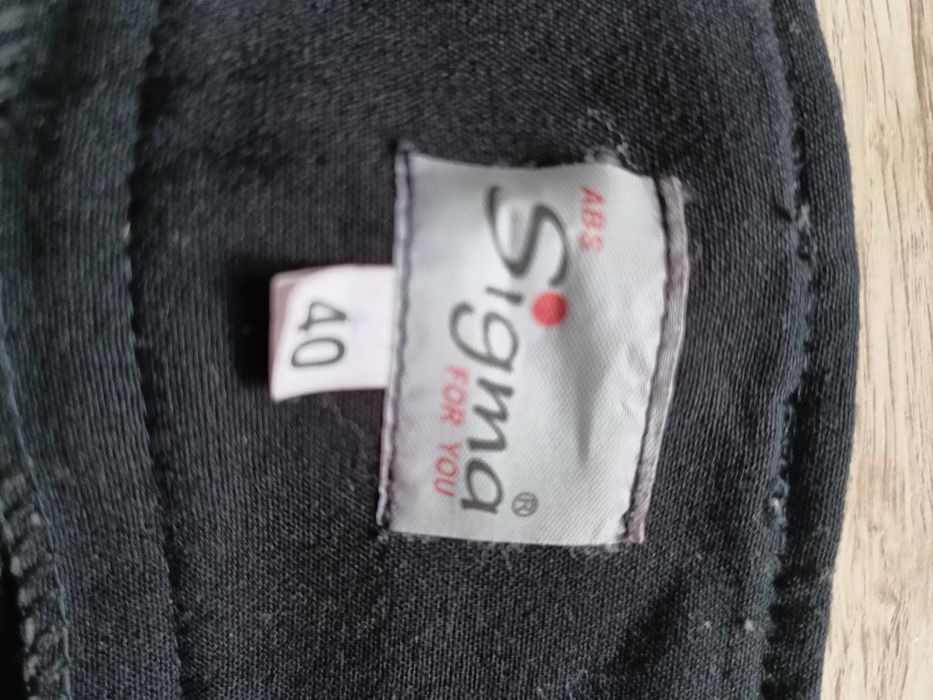 Spodnie czarne kant 40