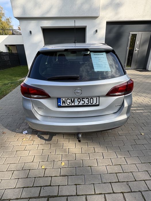 Opel Astra  1.6 CDTI