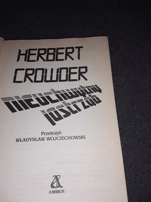Nieuchwytny Jastrząb Herbert crowder seria technothriller