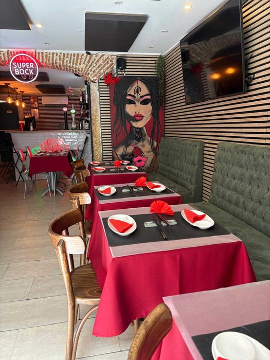 Restaurante com bar no bairro Alto