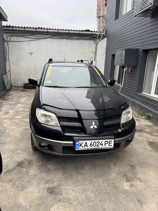 Mitsubishi Outlander 2.4 AT AWD