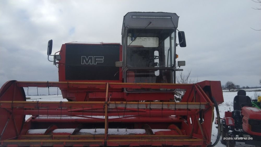 Комбайн Маісей Фергусон 430