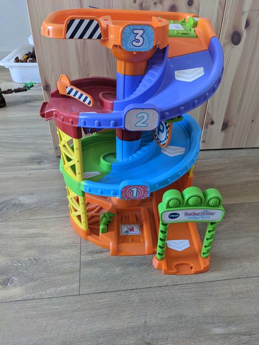 Vtech tut tut autka kilka zestawów