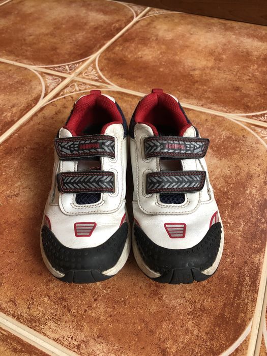 Кроссовки р.29-30