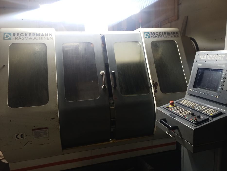 Frezarka cnc reckerman vmc1050