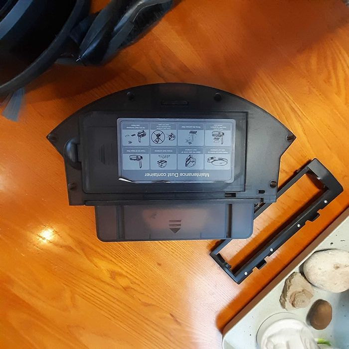 Робот пилосос  Blaupunkt Vacuum cleaner  .Нова потужна батарея