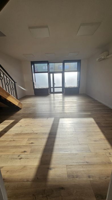 Wynajmę lokal usługowo-handlowy 108m² przy ul. Piłsudskiego