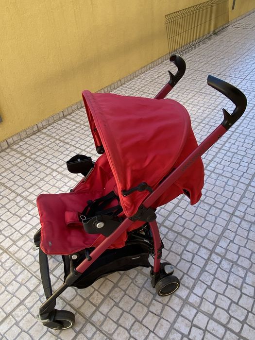 Carrinho de transporte de criança
