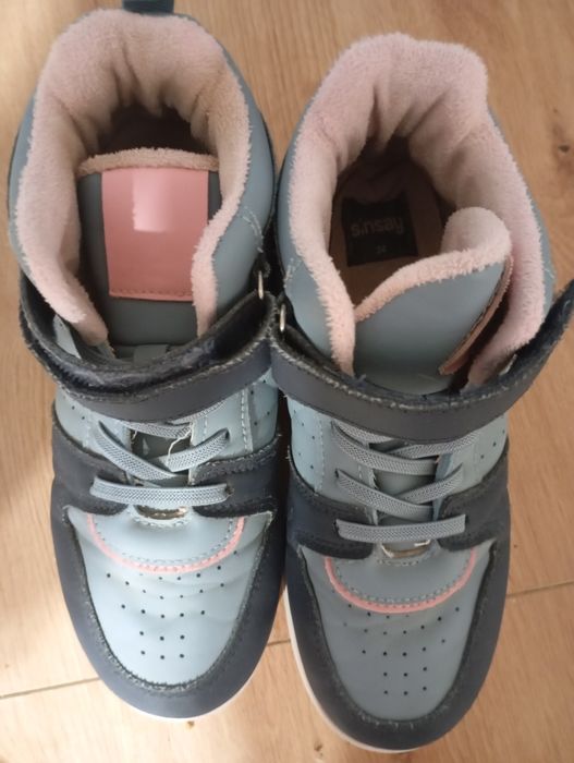 Buty na jesień dla dziewczynki r. 34