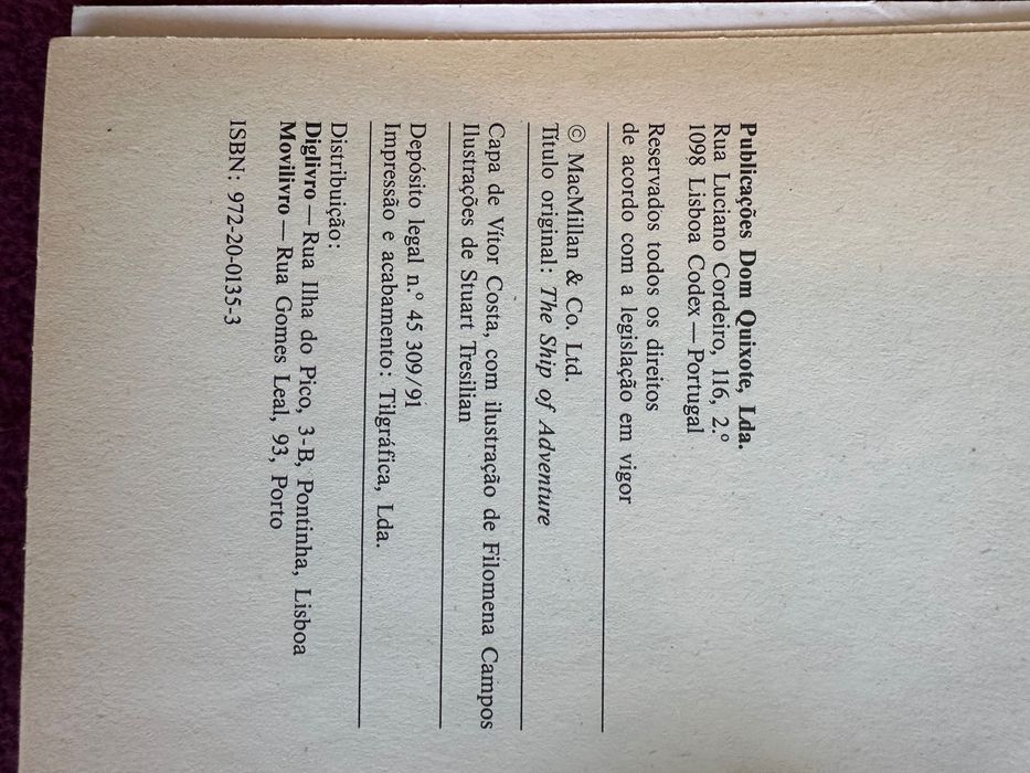 Livro Uma aventura no Barco - Enid Blyton