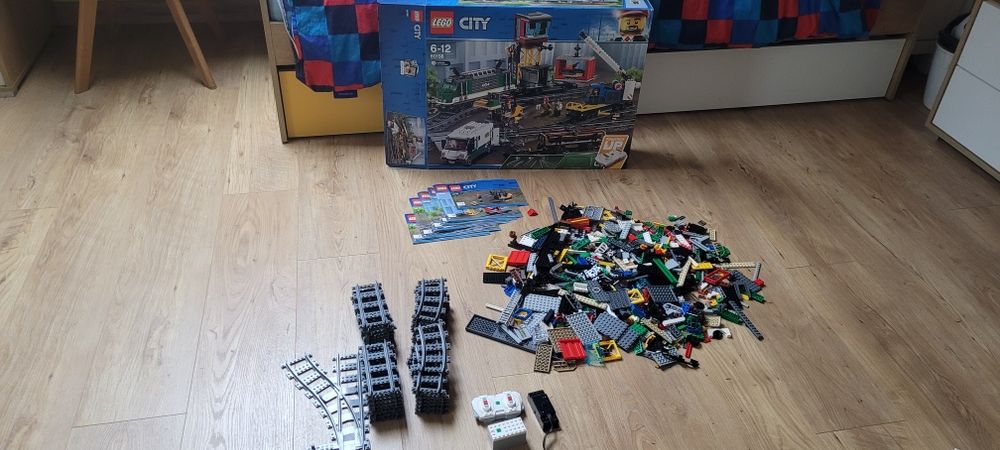 Kompletny zestaw 60198 lego