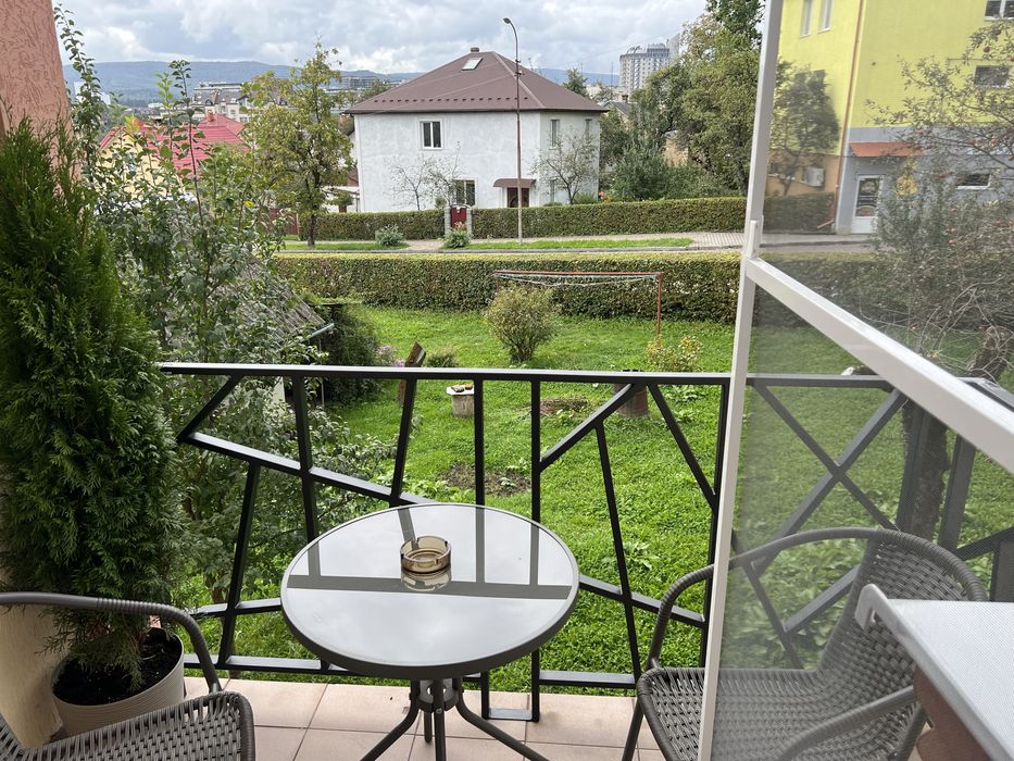 Нове житло Трускавець ! До центру 450м ! Балкон! Кондиціонер!