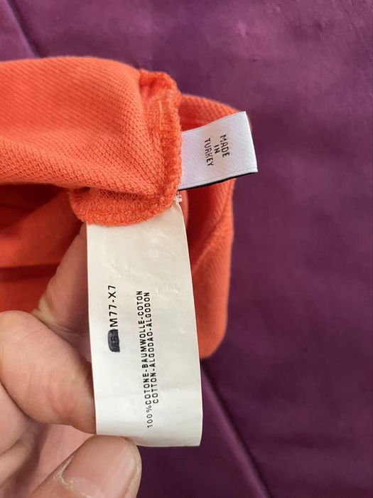 Camiseta Giorgio Armani - Corte Clássico e Elegante