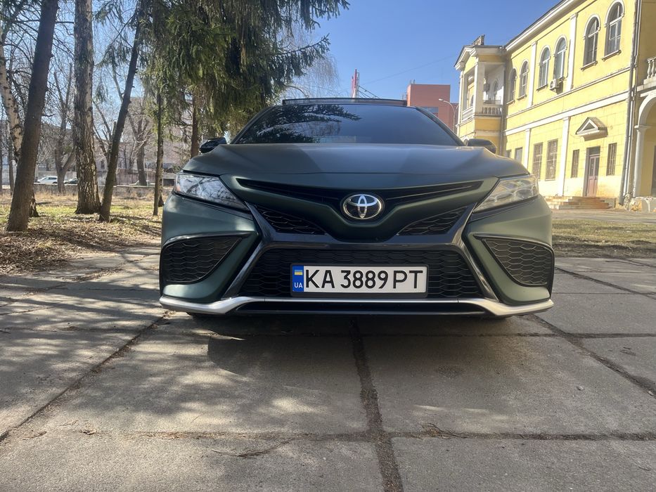 Toyota camry 70 XSE