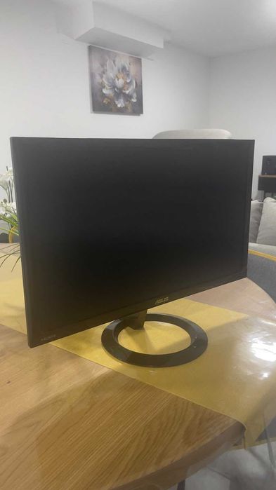 Monitor ASUS 23"— Usado